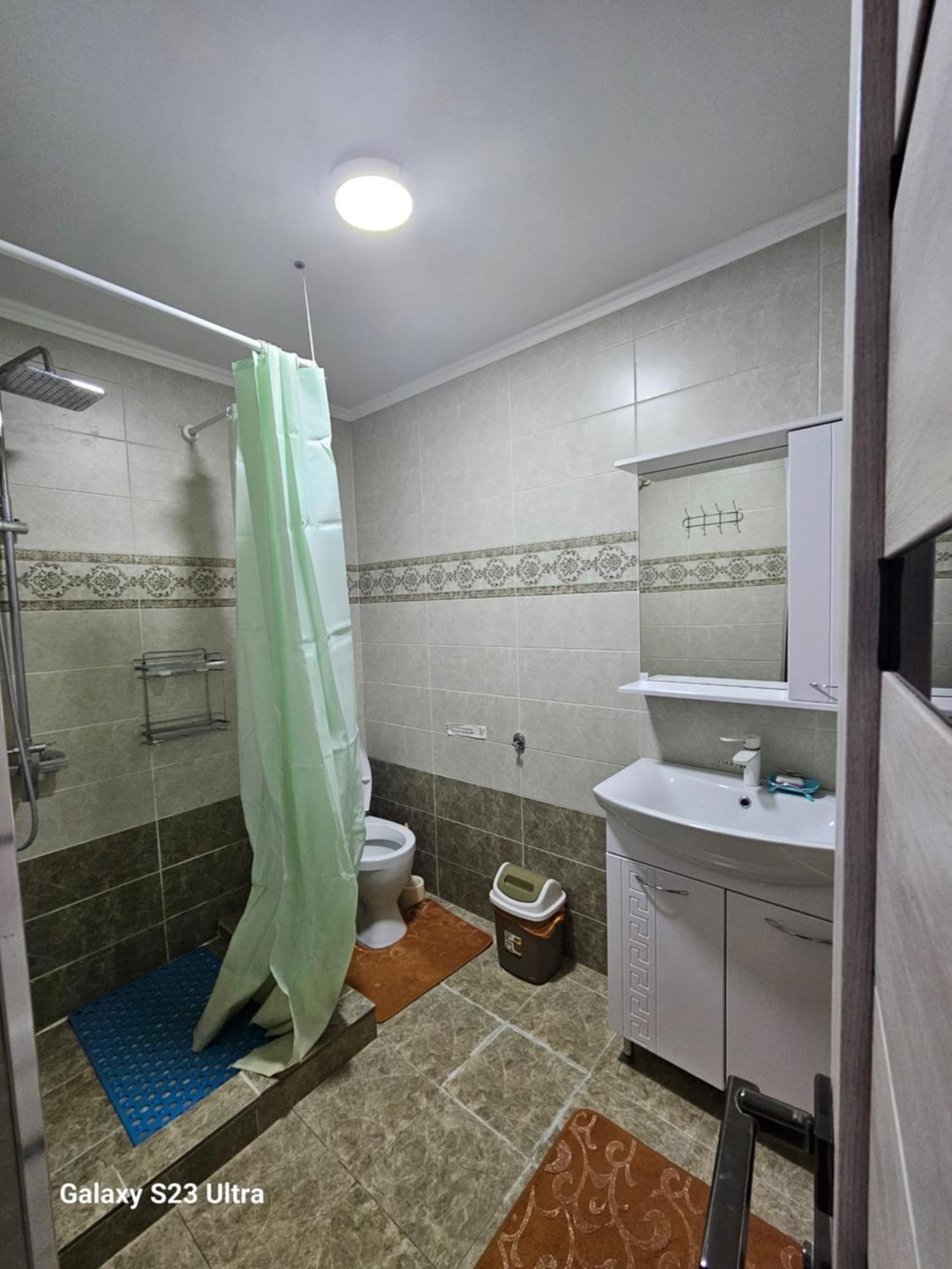 Kochkor Guest House Mira מראה חיצוני תמונה