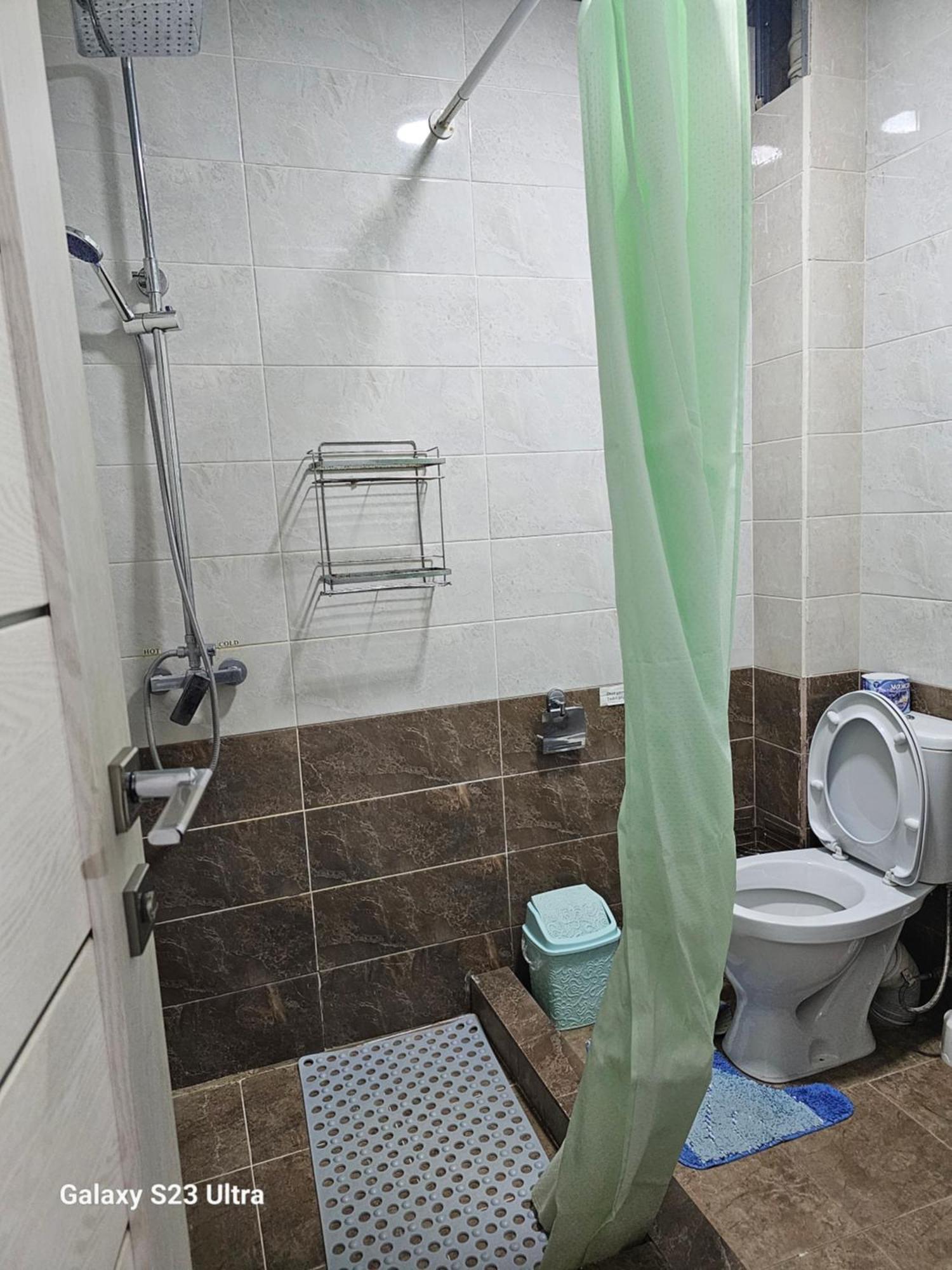 Kochkor Guest House Mira מראה חיצוני תמונה