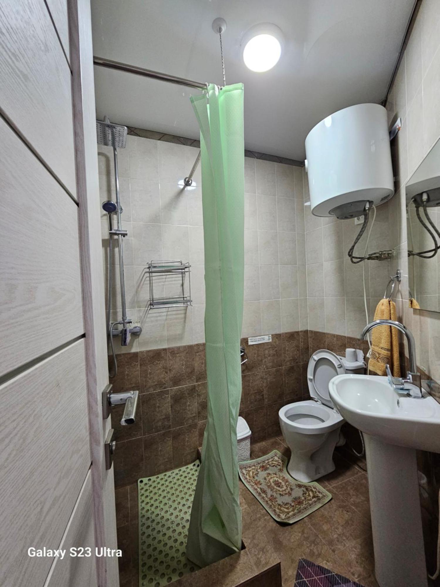 Kochkor Guest House Mira מראה חיצוני תמונה